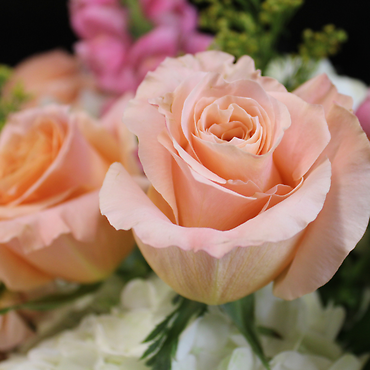 Garden Whisper Centerpiece
