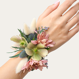 Sand & Silk Corsage