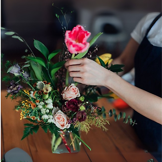 October 31 - Ghouls Just Wanna Have Floral Fun